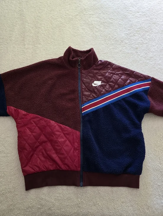 Nike Sportswear Retro Sherpa Fleece Track Jacket, Women's Small, GUC - Burgundy - Picture 12 of 12